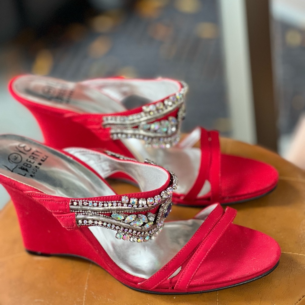 Elegant Red Wedge Sandals